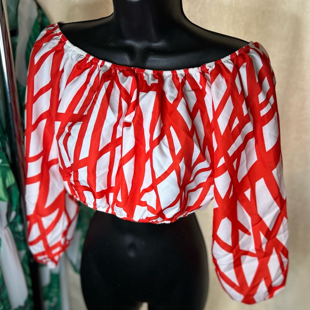 crop top blouse